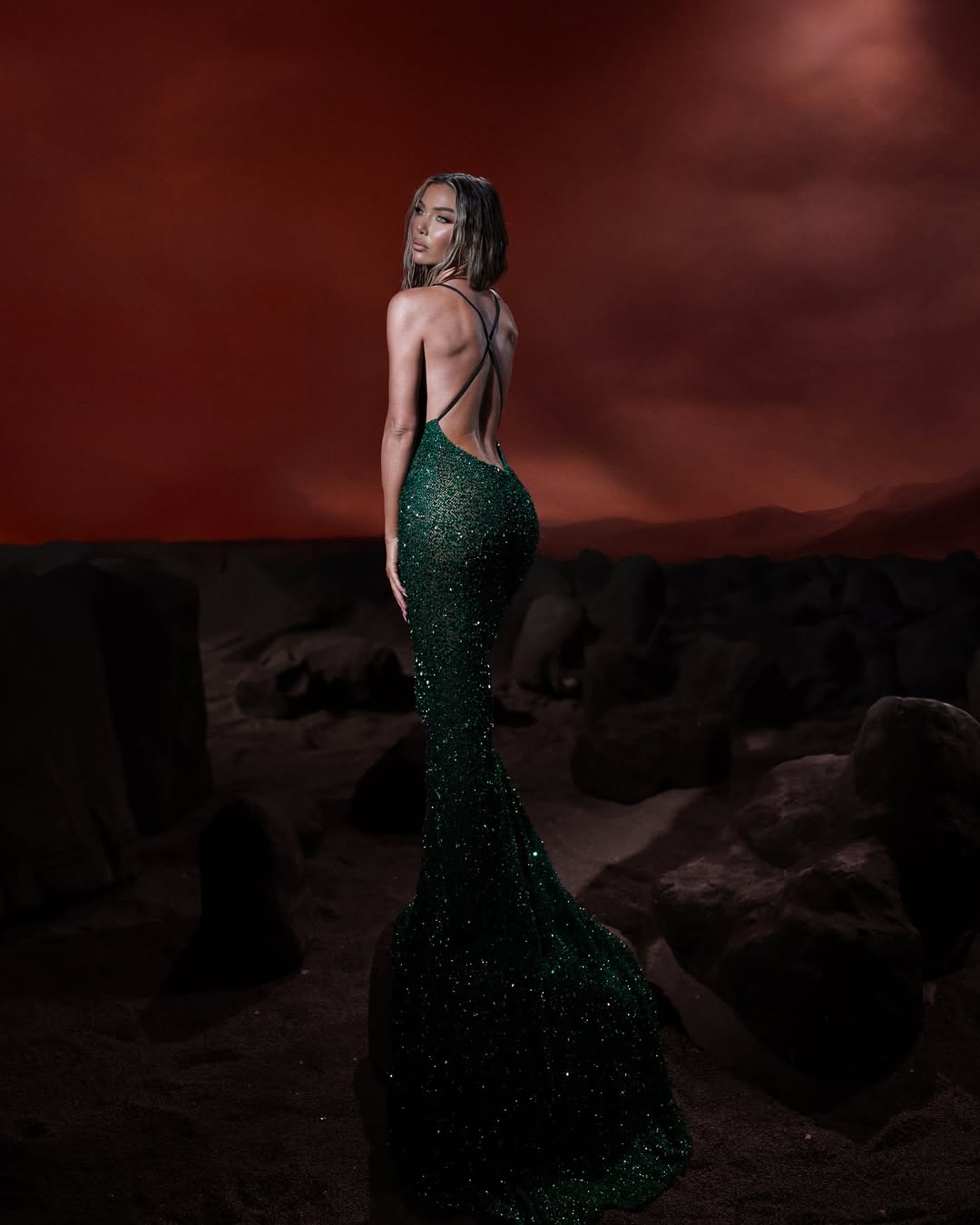 Mimoza Kadriaj introducing S’S 25 004