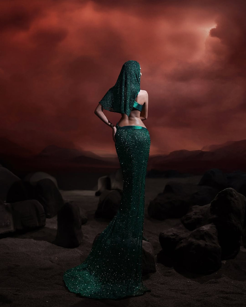 Mimoza Kadriaj introducing S’S 25 003